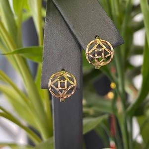 18K Gold Diamond Cut Lucky Coin Huggie Hoop Earrings